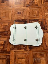 Specchio vintage con mensole in cristallo