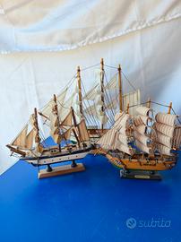 Lotto 3 Modellini Navi a Vela in Legno