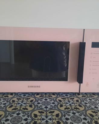 SAMSUNG MICROONDE + GRILL, 800