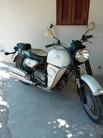 Moto Guzzi Nuovo Falcone 500 - 1982