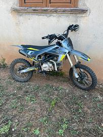 Moto cross