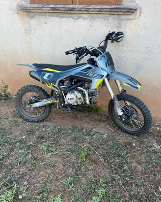 Moto cross