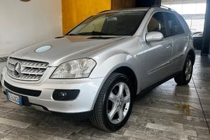 MERCEDES-BENZ ML 320 CDI Sport