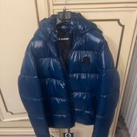 Piumino uomo invicta