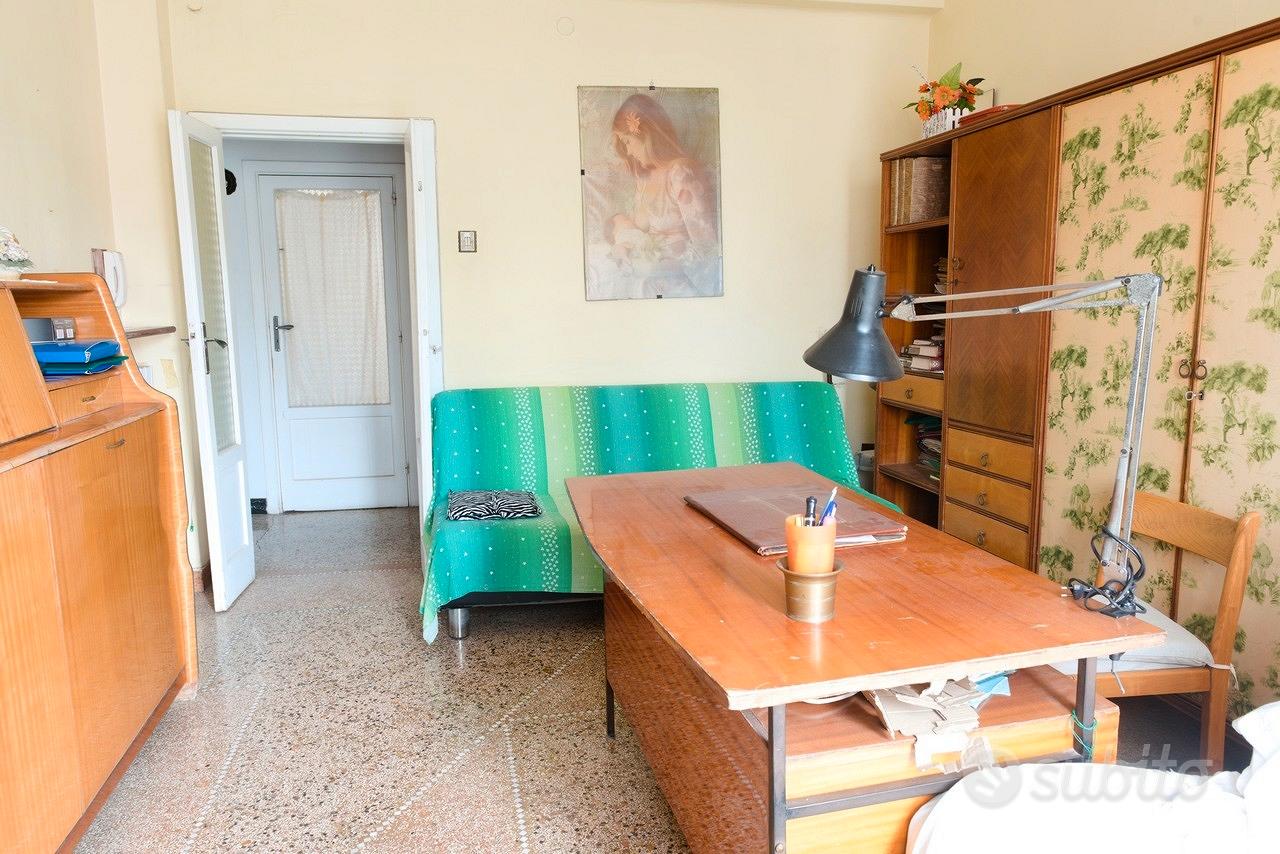 3 vani e accessori 87 mq. . 65.000 - Vista 4
