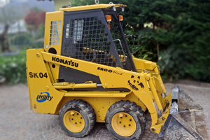 Mini Pala Komatsu Targata