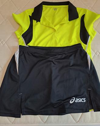 completo tennis Asics