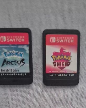 Pokemon scudo e pokemon Arcesus