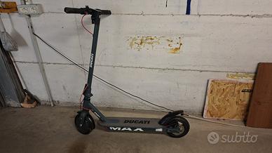 Monopattino DUCATI pro 1 EVO MAX, dichiaro NON FUN