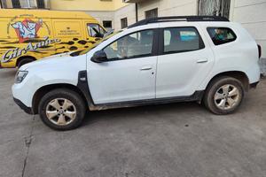 dacia Duster 1.6 benzina 