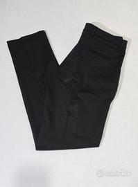 Pantalone Moncler donna dal taglio elegante IT44