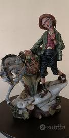 STATUINA IN PORCELLANA CAPODIMONTE