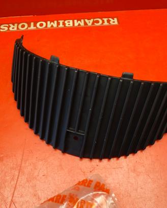 SUPPORTO SCUDO APRILIA LEONARDO 125 150