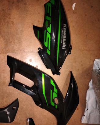 Bauletto originale Kawasaki Versys + parti