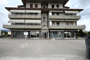 NEGOZIO A ASOLO