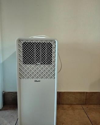 Condizionatore portatile 2.5 kW caldo/freddo 
