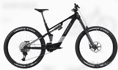 Whistle AXR C8.6 Avinox M2S