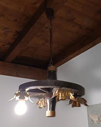 Coppia lampadari ruota di carro