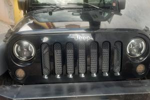 jeep anno 2010 2800diesel 185000km