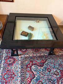 Tavolino portaoggetti basso per divano