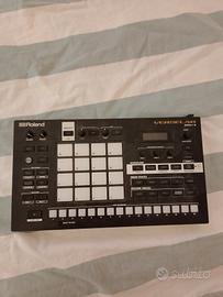 Roland Verselab mv-1