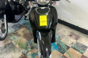 Aprilia Scarabeo 100 4T