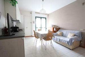 3 LOCALI A ALBA ADRIATICA