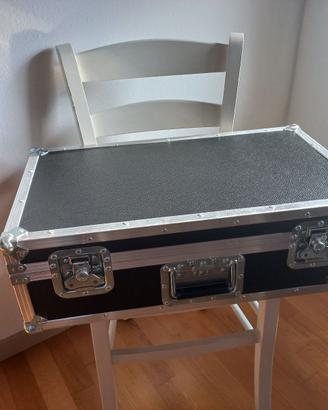 FLIGHT CASE MULTIUSO