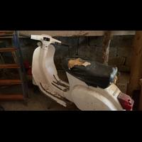 Piaggio Vespa 50 Special (V5B3) - 1977
