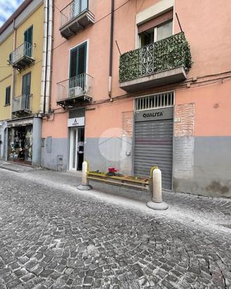 MONOLOCALE A CASTELLAMMARE DI STABIA