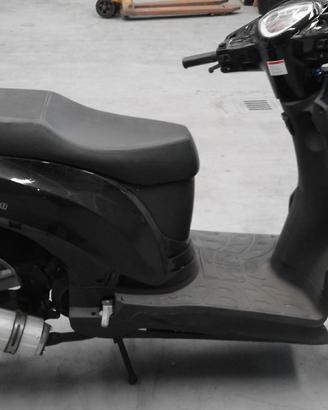 Scooter AXY 125T-18