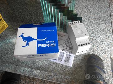 Interruttore orario Wi-Fi multifunzione Perry