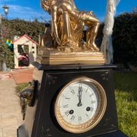 Orologio antico da tavolo in marmo