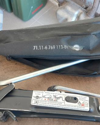 Set cric + chiave x ruote Mini Cooper