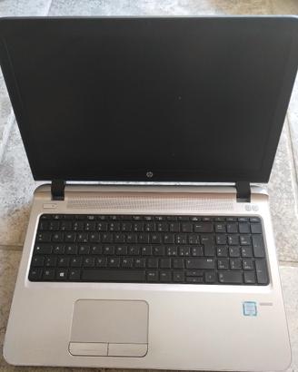 portatile HP 450 G3 core i5 8gb RAM 256 SSD 