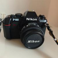 Fotocamera Nikon analogica