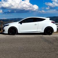 Megane rs cup 250