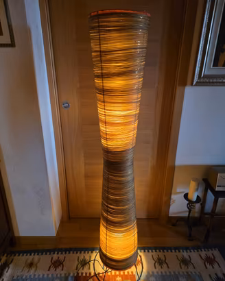 Lampada da terra etnica design