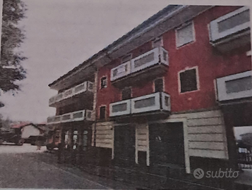 Locale commerciale artigianale