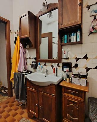 arredo come da foto 