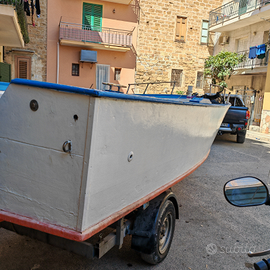 Barca compensato marino compreso carrello