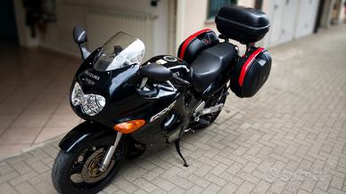 Suzuki GSX 750 F
