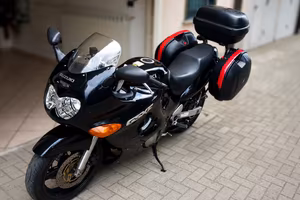 Suzuki GSX 750 F