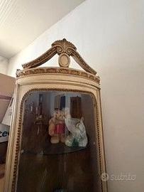 Vetrina angolare stile veneziano classico avorio e