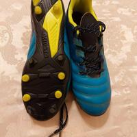 Scarpe rugby o calcio