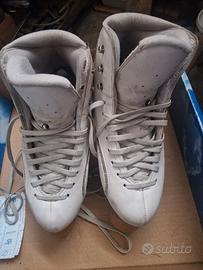 pattini da artistico