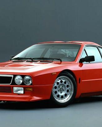 Paraurti e cruscotto lancia 037 rally stradale