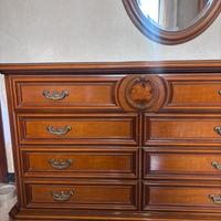 Comò in legno massello