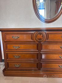 Comò in legno massello