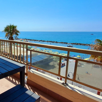 CASA ANNA VENTIMIGLIA appartamento fronte mare